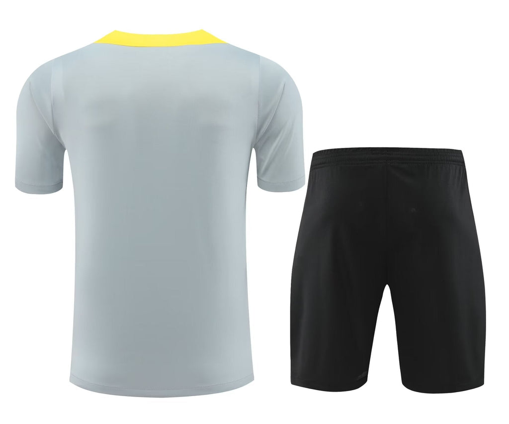 MAILLOT + SHORT LIVERPOOL 2024/2025